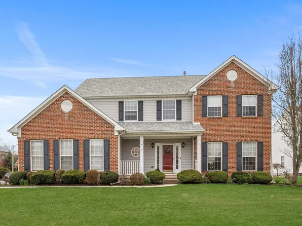 7 Crossing Dr, Linwood, NJ 08221