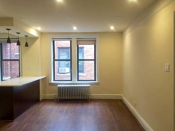 1st image of 220 Cabrini Blvd APT 6J