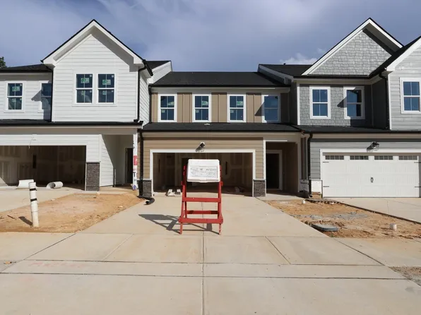 2921 Walden Rd, Apex, NC 27502