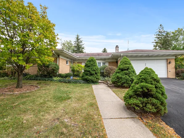2404 Heather Rd, Flossmoor, IL 60422