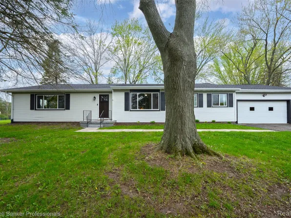 3500 S Elms Rd, Swartz Creek, MI 48473