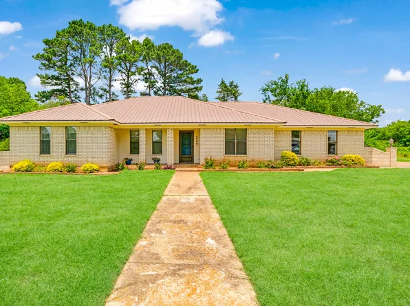 325 Key West Rd, Paris, TX 75462