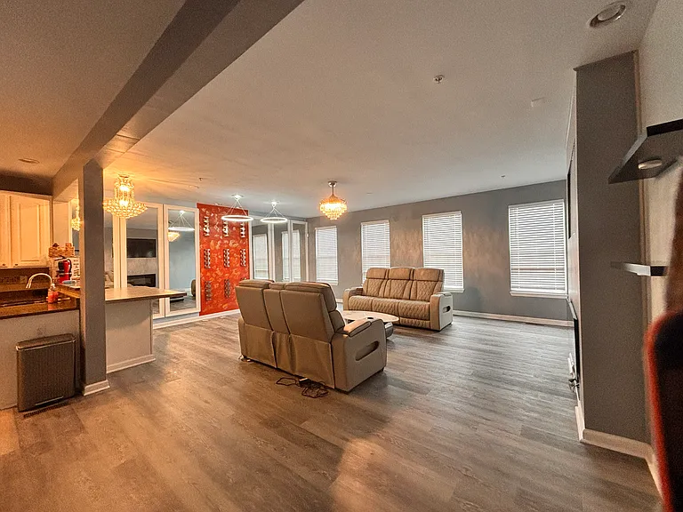 Silverleaf Oak Rd — Photo 21