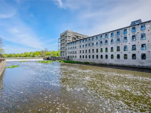 19 Guelph Ave #308, Cambridge, ON N3C 1A2