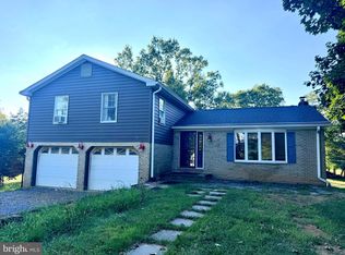 164 Black Powder Ln, Kearneysville, WV 25430