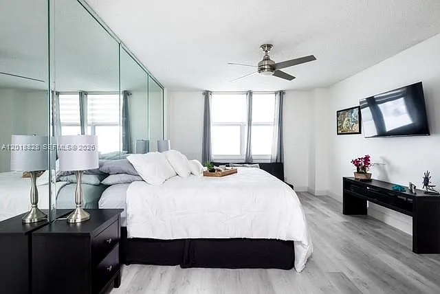 3725 Ocean Dr #Penthouse 03 — Photo 17