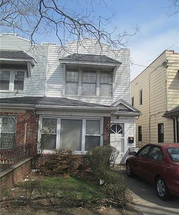 1st image of 2979 Avenue
