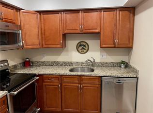 950 S Kanner Hwy APT A6, Stuart, FL 34994