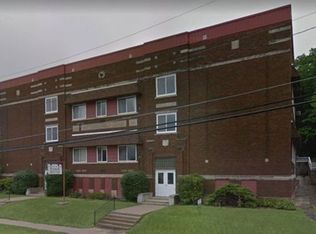 210 N High St APT 202, Pt Byron, IL 61275