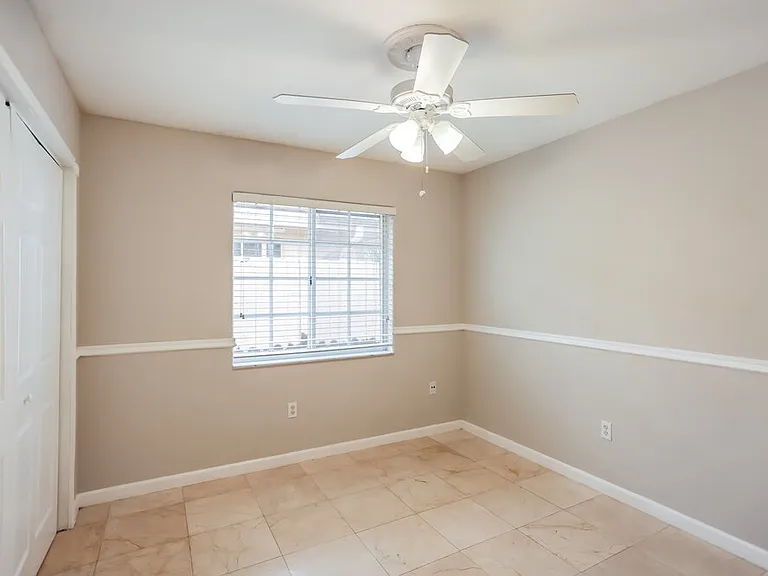 16361 SW 78th Ter — Photo 11