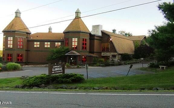 2nd image of 805 Rowel Ct