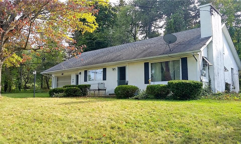 1st image of 6080 Moraine Dr