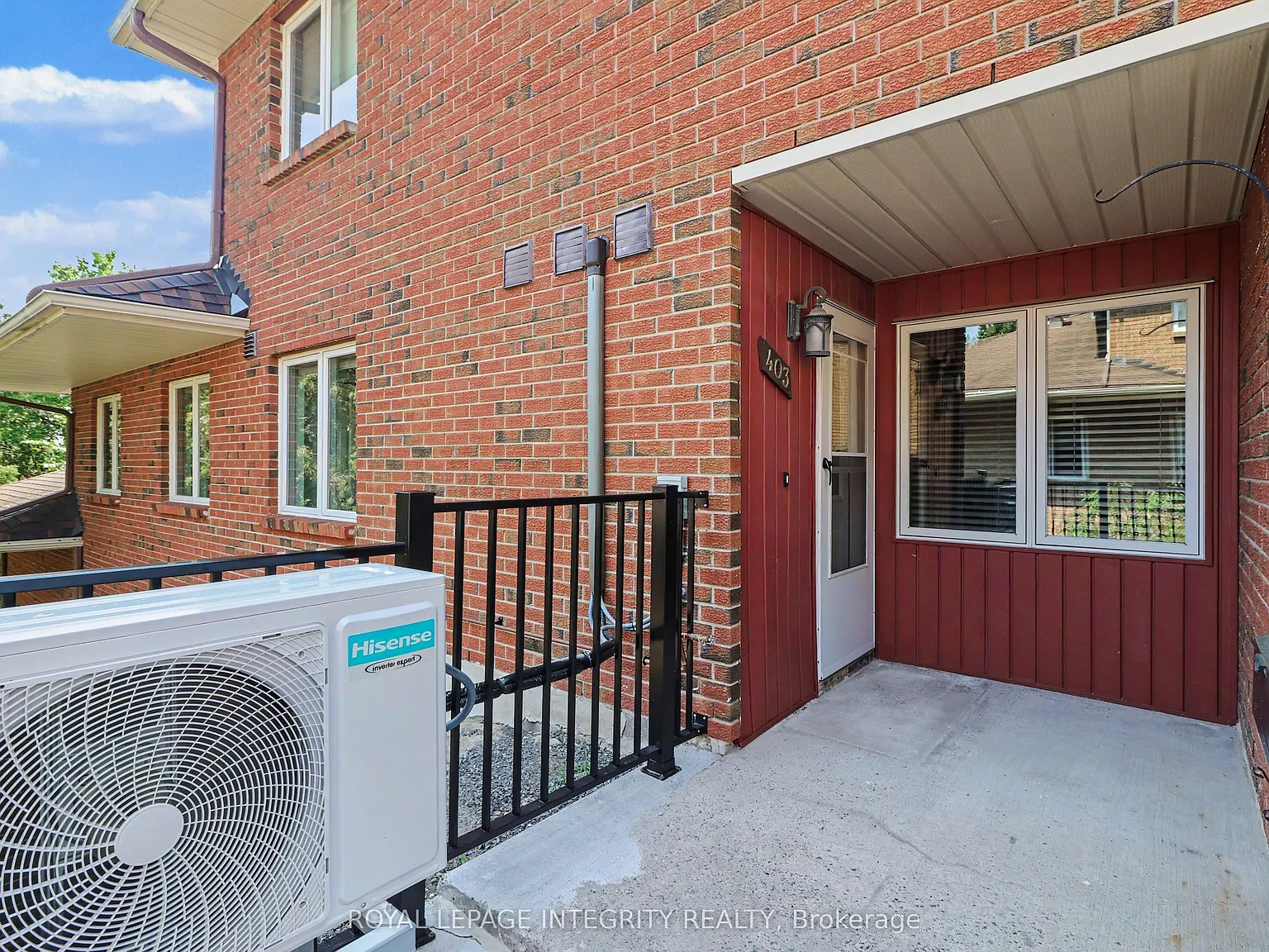 3 bed, $2,595 — Photo 2