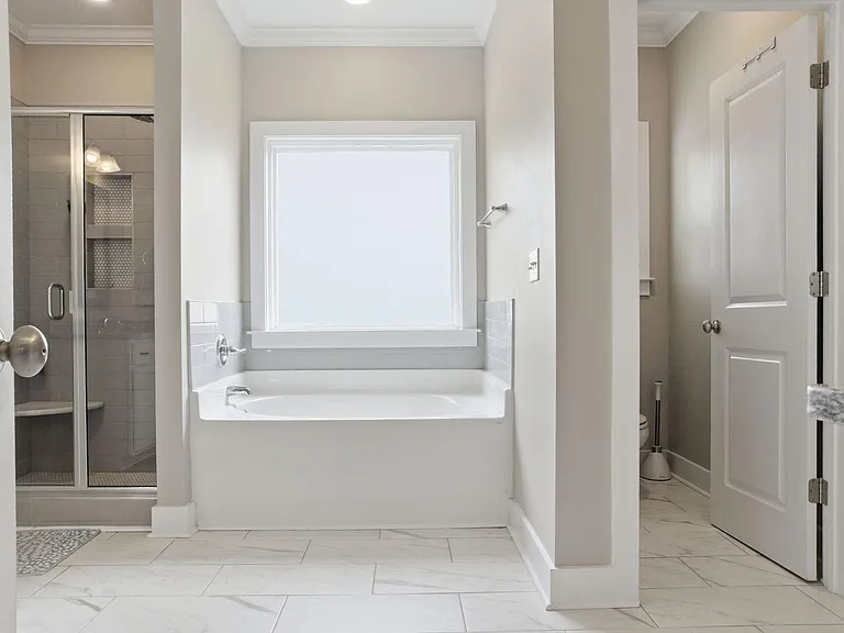 2638 Laurens St — Photo 31