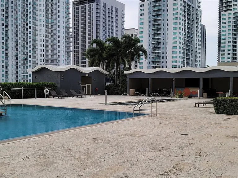 50 Biscayne Blvd #5202 — Photo 33