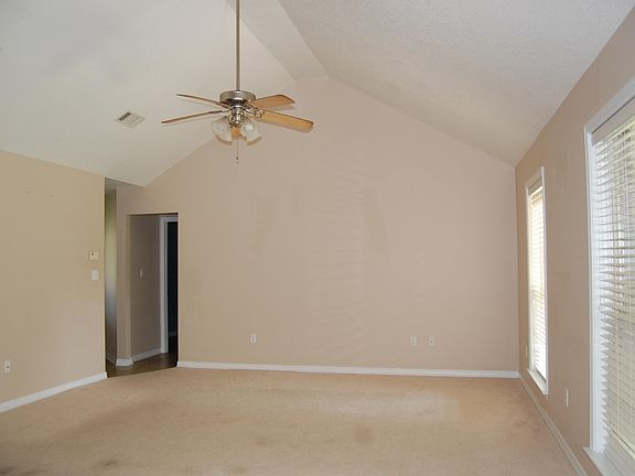 2nd image of 7213 Bayou Landing Dr