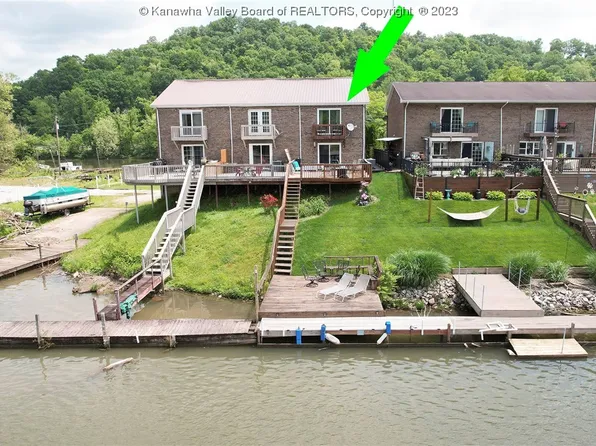 8 Rio Vista Ln, Bancroft, WV 25011