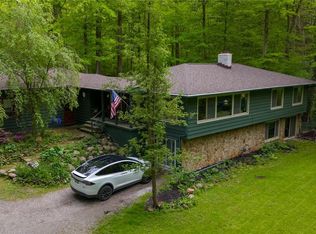 7058 Cascade Rd, Concord Township, OH 44077