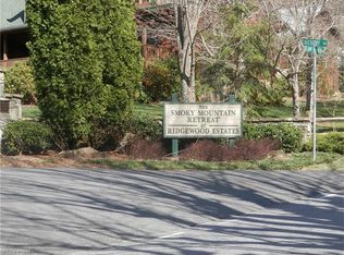 4 Hickory Dr #4, Waynesville, NC 28786