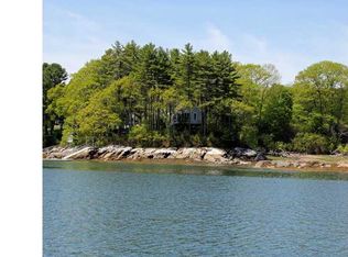 17 Sea Cove Rd, Cumberland Foreside, ME 04110