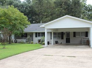 911 Audubon Pl, Shreveport, LA 71105