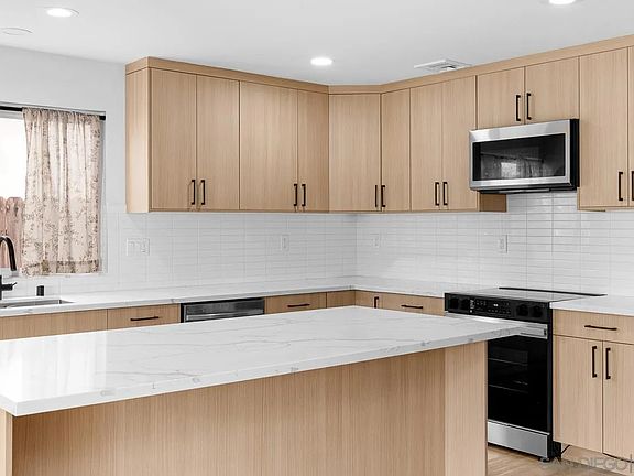 3rd image of 8695 Lepus Rd