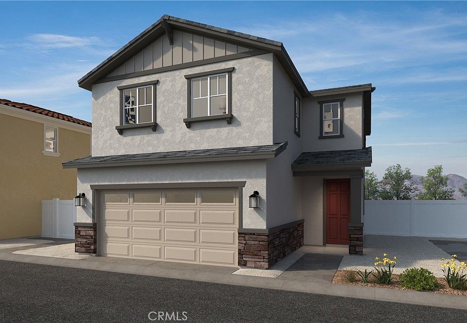 1st image of 14777 Crater Lake Ln