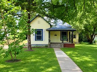 1444 N Sherman Ave, Springfield, MO 65802