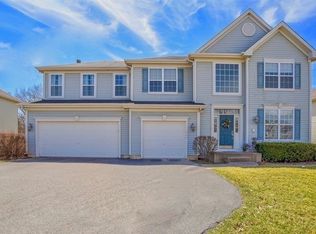 440 Red Cedar Rd, Lake Villa, IL 60046