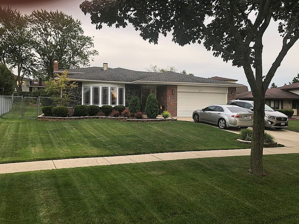 1st image of 8121 Farmingdale Dr