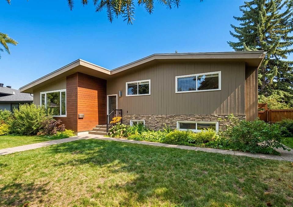 1st image of 92 N Chinook Dr SW