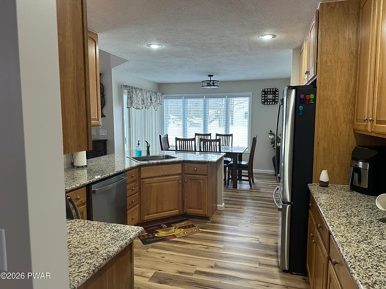 101 Pommel Dr — Photo 4