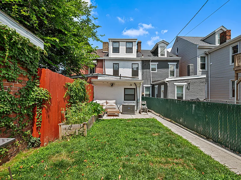4812 Dearborn St — Photo 20