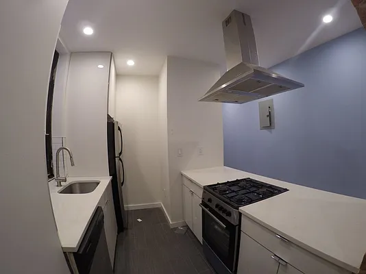 Rented by Bohemia Realty Group | media 55