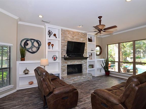4th image of 6305 Dublin Dr