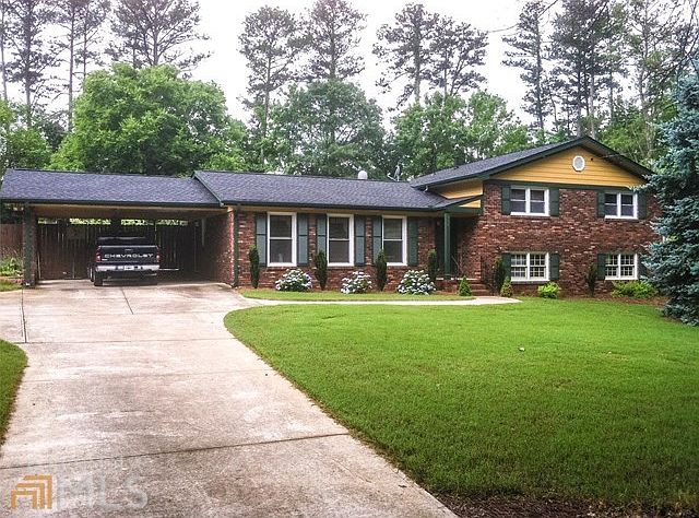 1st image of 936 Piedmont Cir