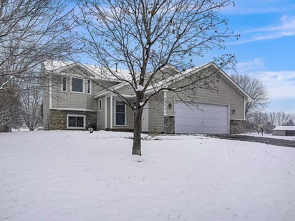 2nd image of 8575 Palmgren Ave NE