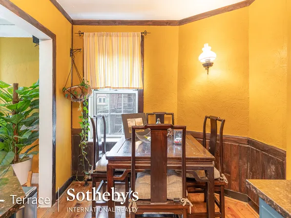 150 Burns Street image 10 of 29