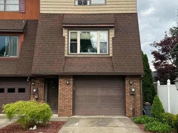 15 Bond Ave, Swoyersville, PA 18704