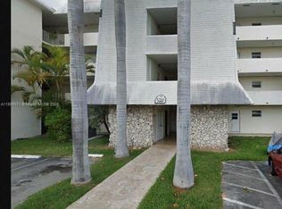 7410 SW 82nd St APT K206, Miami, FL 33143