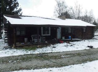 8163 N Seminole Pl, Walkerton, IN 46574