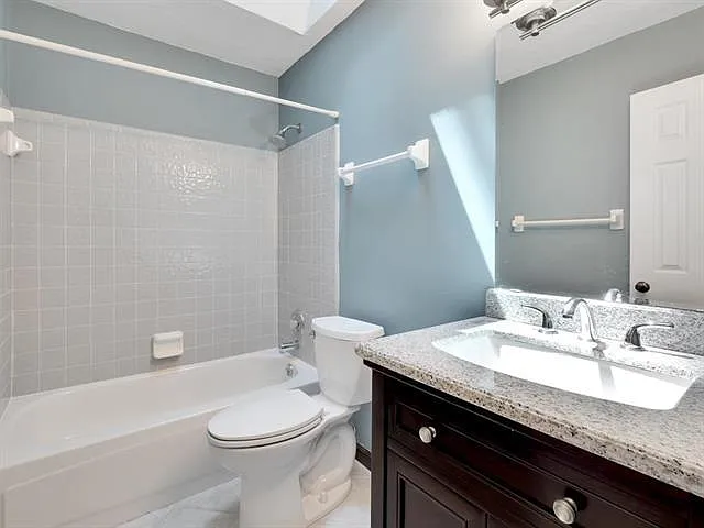 2216 Tuscavilla Rd — Photo 5
