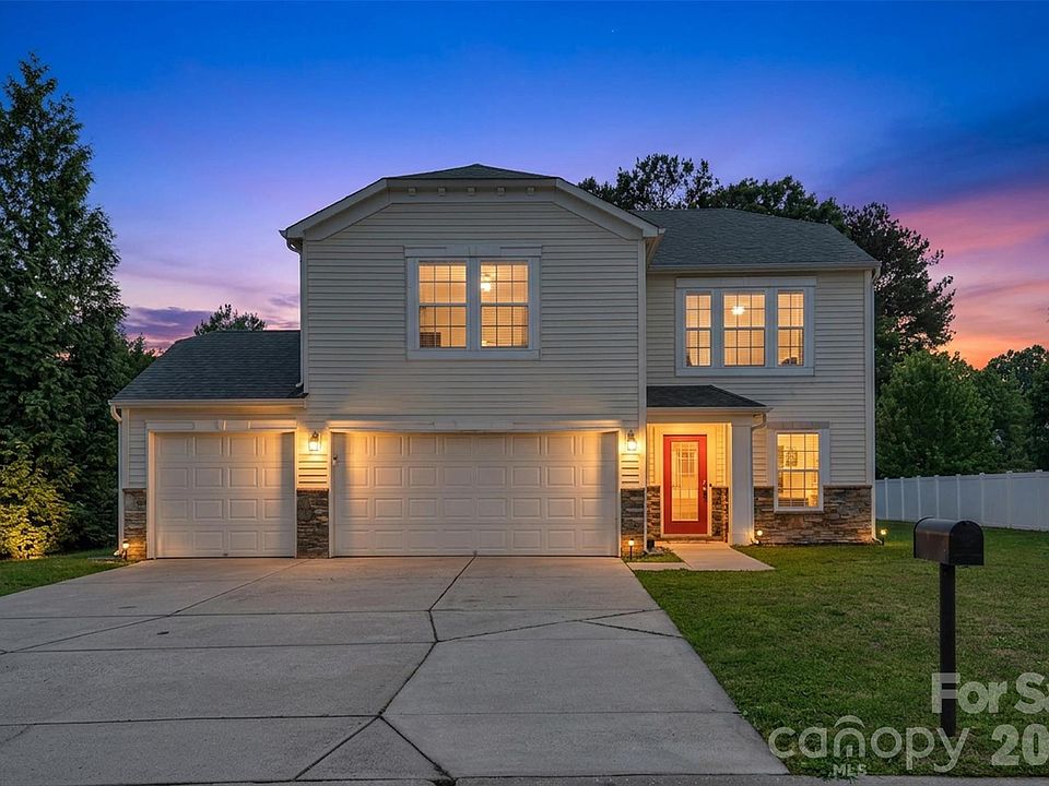 1st image of 128 Longlea Dr