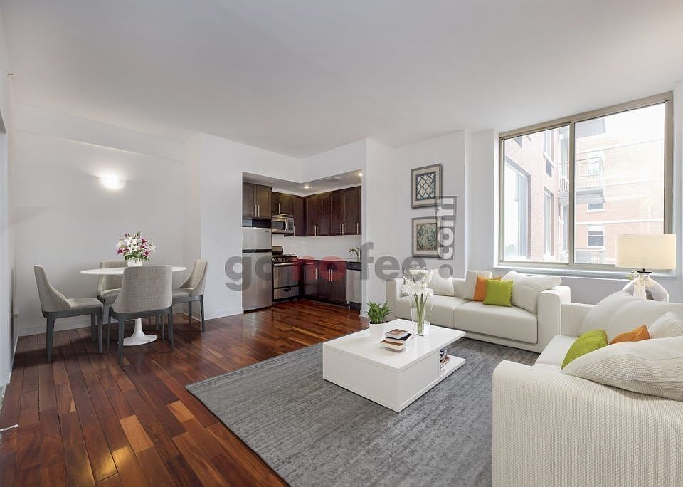 1st image of 454 Manhattan Ave APT 7J