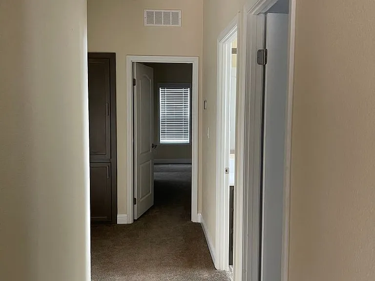 13676 Andover Dr — Photo 9