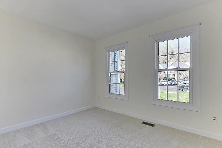 12847 Misty Ln — Photo 8