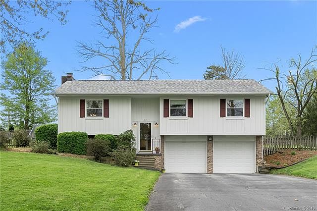 1st image of 33 Riannon Ln