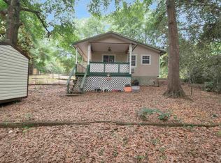 10290 W Lake Rd, Milton, FL 32583