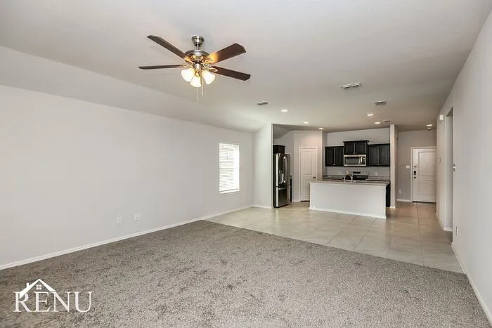 16428 Marinette Ct — Photo 9