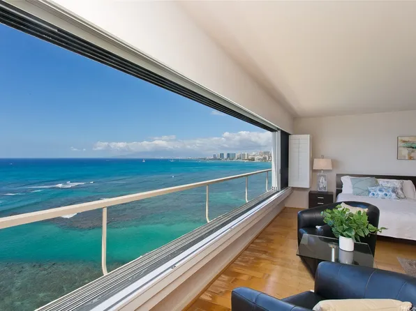 2895 Kalakaua Ave APT 1202, Honolulu, HI 96815